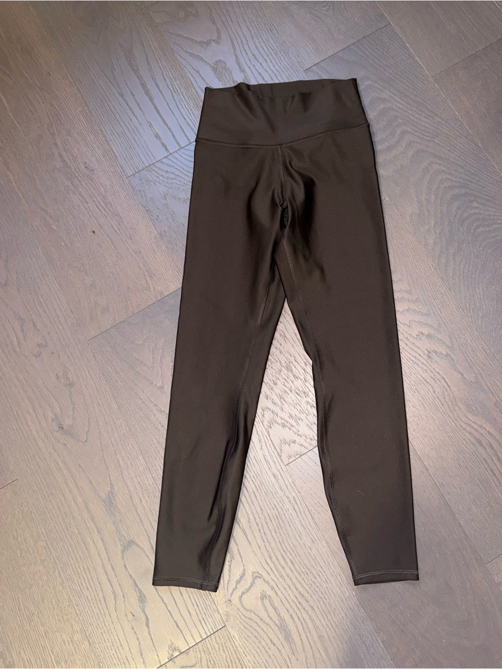 Alo Airlift in Espresso (medium)